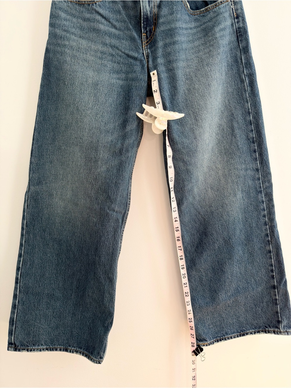 Levi’s Size 30 Low Loose Jeans - Picture 9 of 12